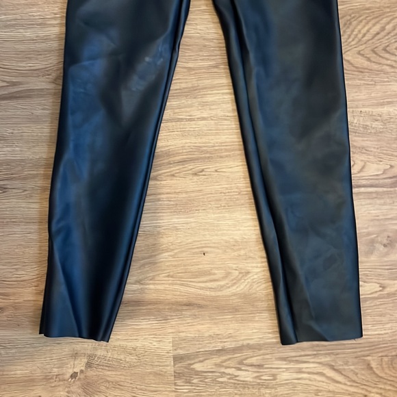 PRETTY LITTLE THING FAUX LEATHER PANTS NWT - Picture 3 of 7